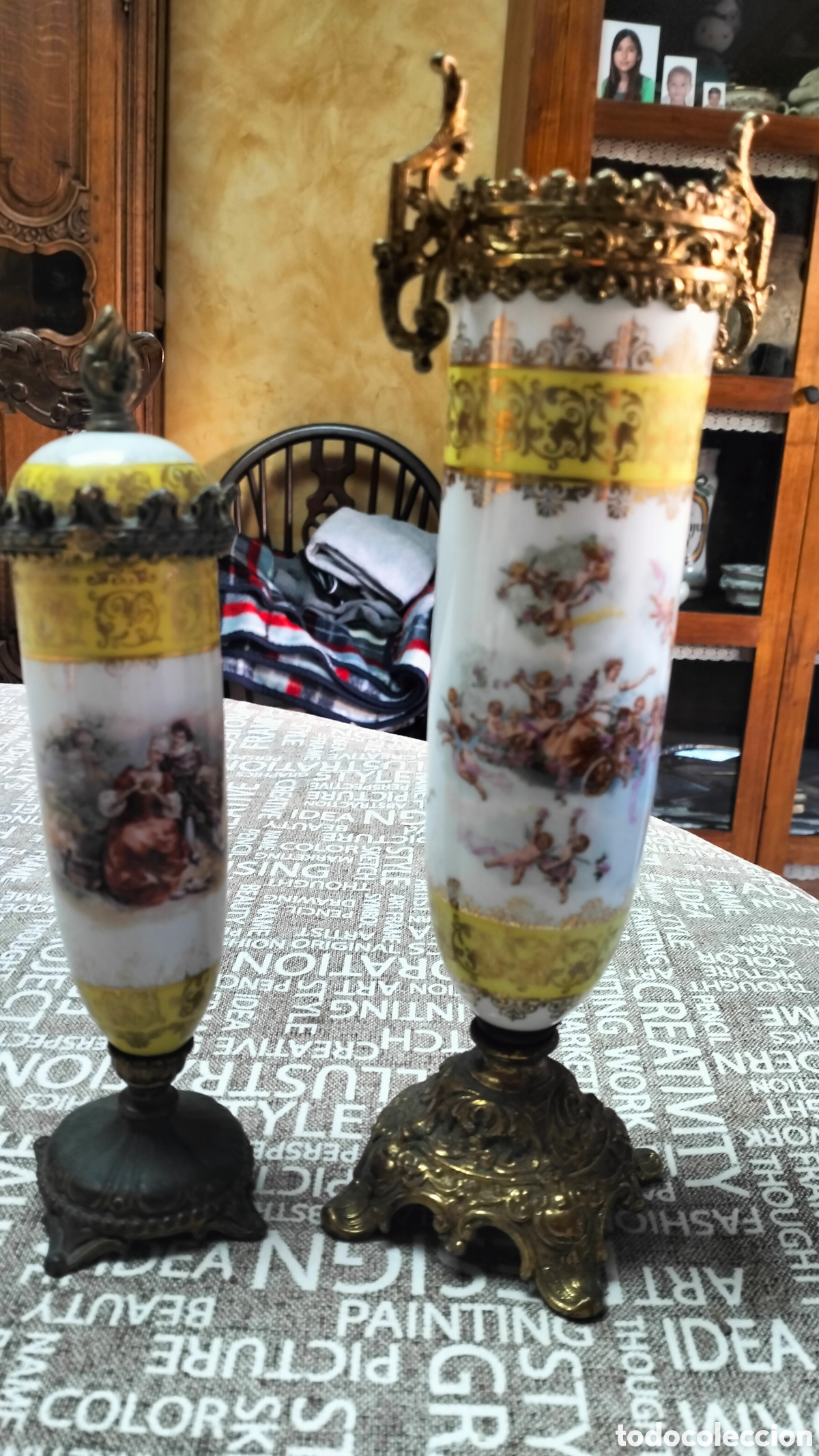 Antig&uuml;edades: Juego de jarrones antiguos - Foto 1