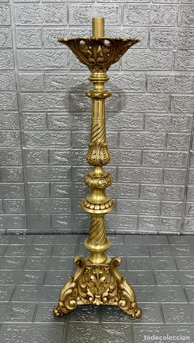 Antig&uuml;edades: Antiguo hachero de bronce de 87 cm - Foto 3