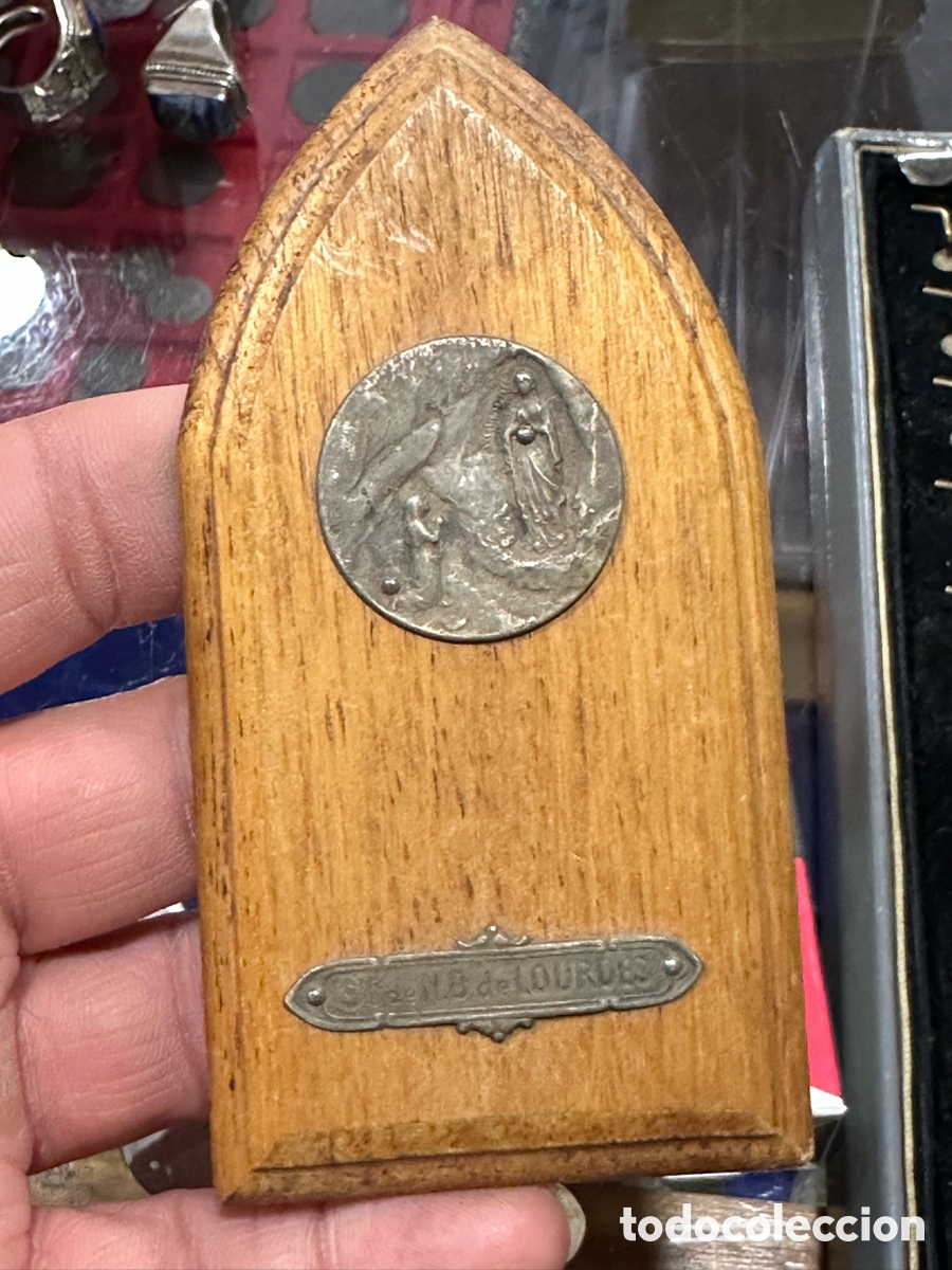 Antig&uuml;edades: Medalla de la virgen de Lourdes, plata - Foto 1