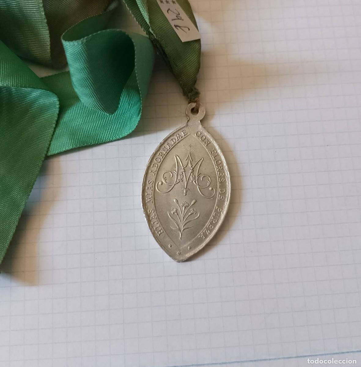 Antig&uuml;edades: Medalla religiosa de cuello - Foto 3