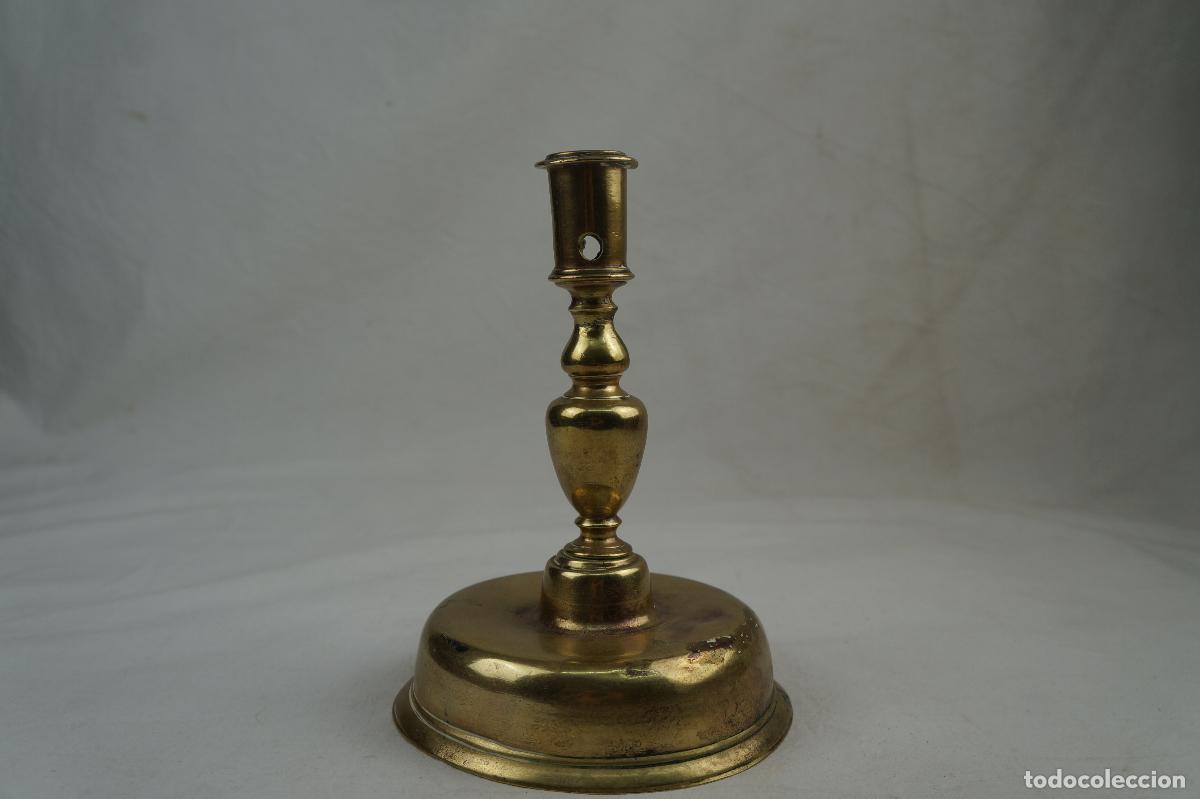 Antig&uuml;edades: CANDELERO ESPA&Ntilde;OL. SIGLO XIX. - Foto 1
