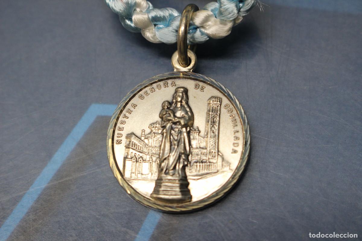 Antig&uuml;edades: Medalla Cofrad&iacute;a Nuestra Se&ntilde;ora de Cogullada. - Foto 2