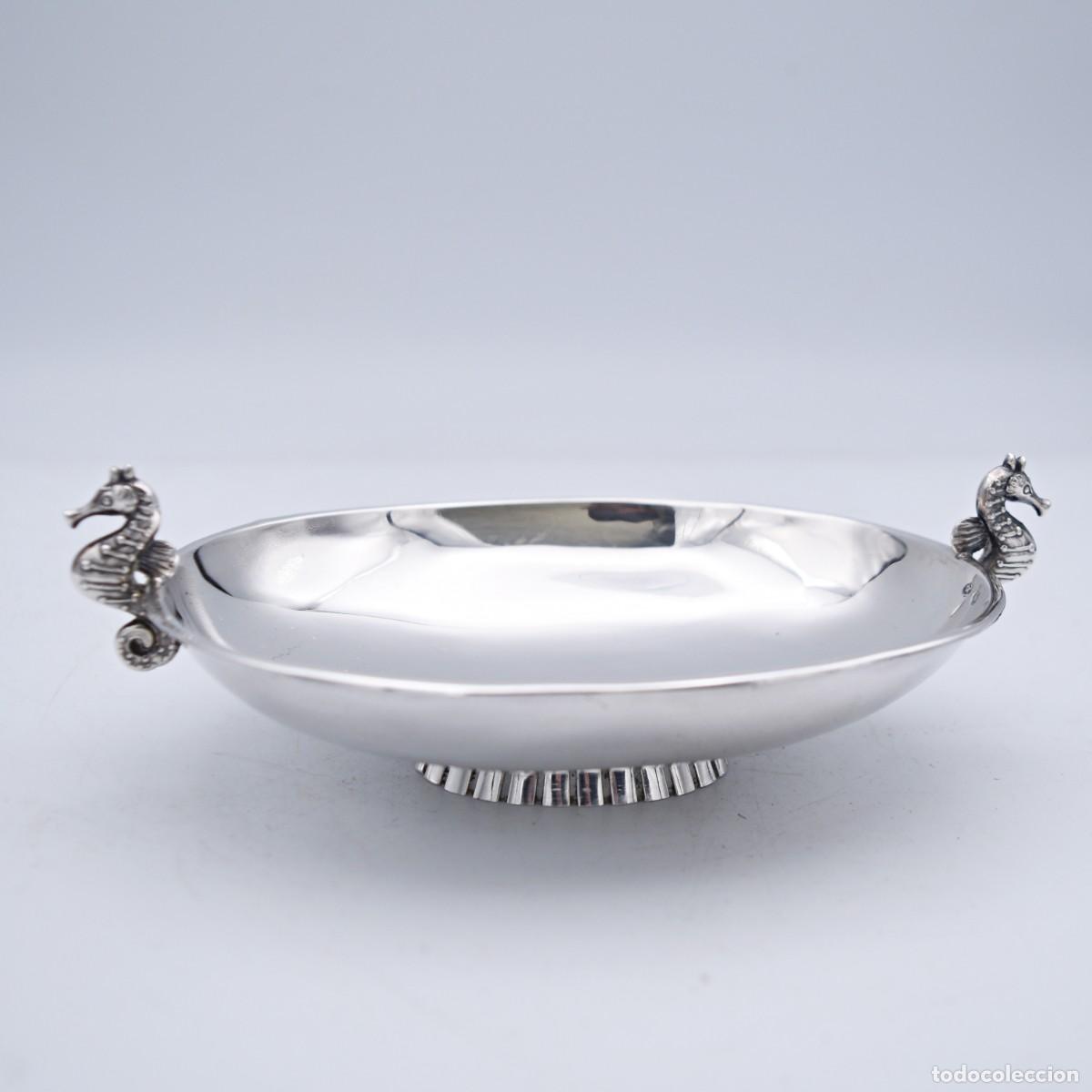Antig&uuml;edades: Bandeja bombonera de plata - Foto 4