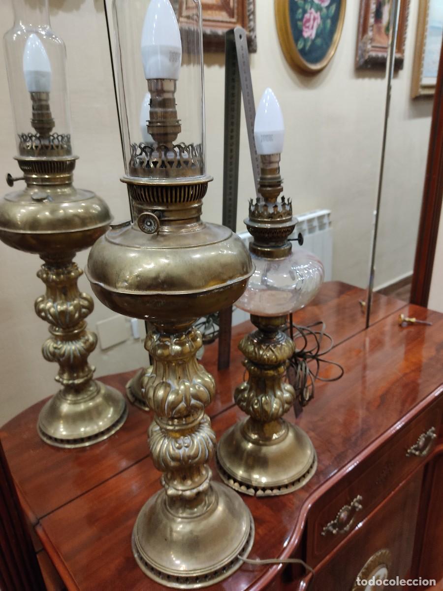 Antig&uuml;edades: Dos quinqu&eacute;s antiguos de laton - Foto 1