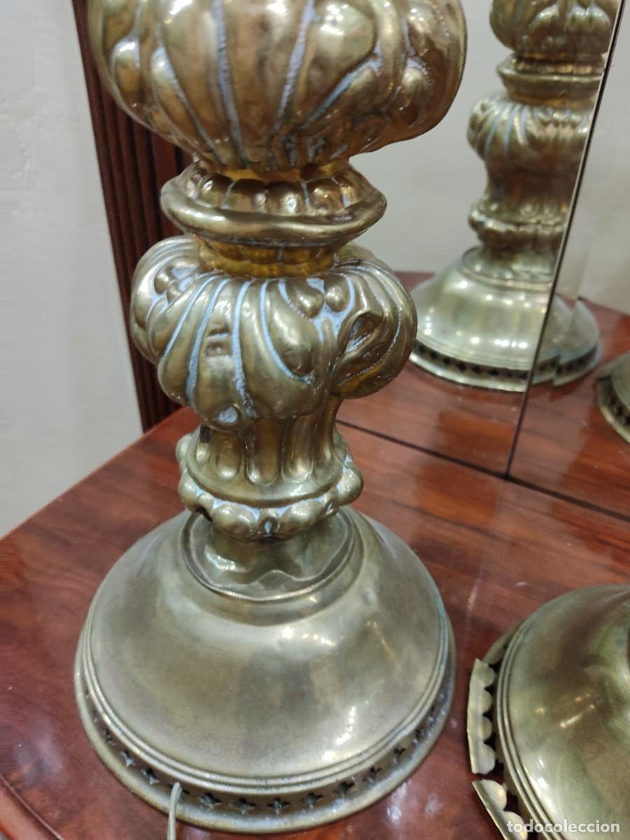 Antig&uuml;edades: Dos quinqu&eacute;s antiguos de laton - Foto 5