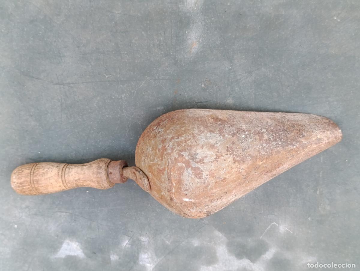 Antig&uuml;edades: Antiguo COGEDOR MANGO DE MADERA.Hierro forjado. - Foto 3