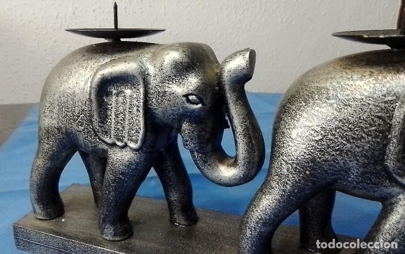 Antig&uuml;edades: porta velas elefantes madera - Foto 10
