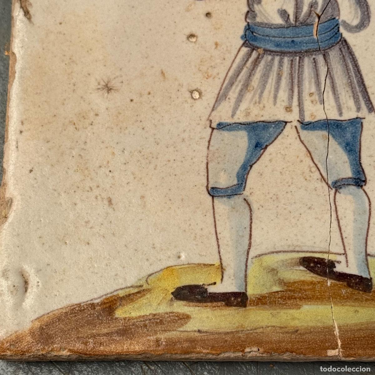Antig&uuml;edades: Azulejo de figura - S. XVIII - Foto 4