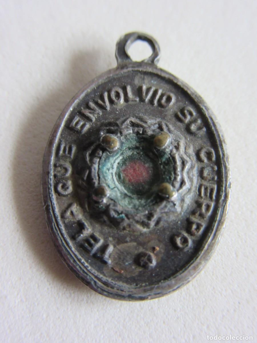 Antig&uuml;edades: 5 MEDALLAS CON RELIQUIA - Foto 11