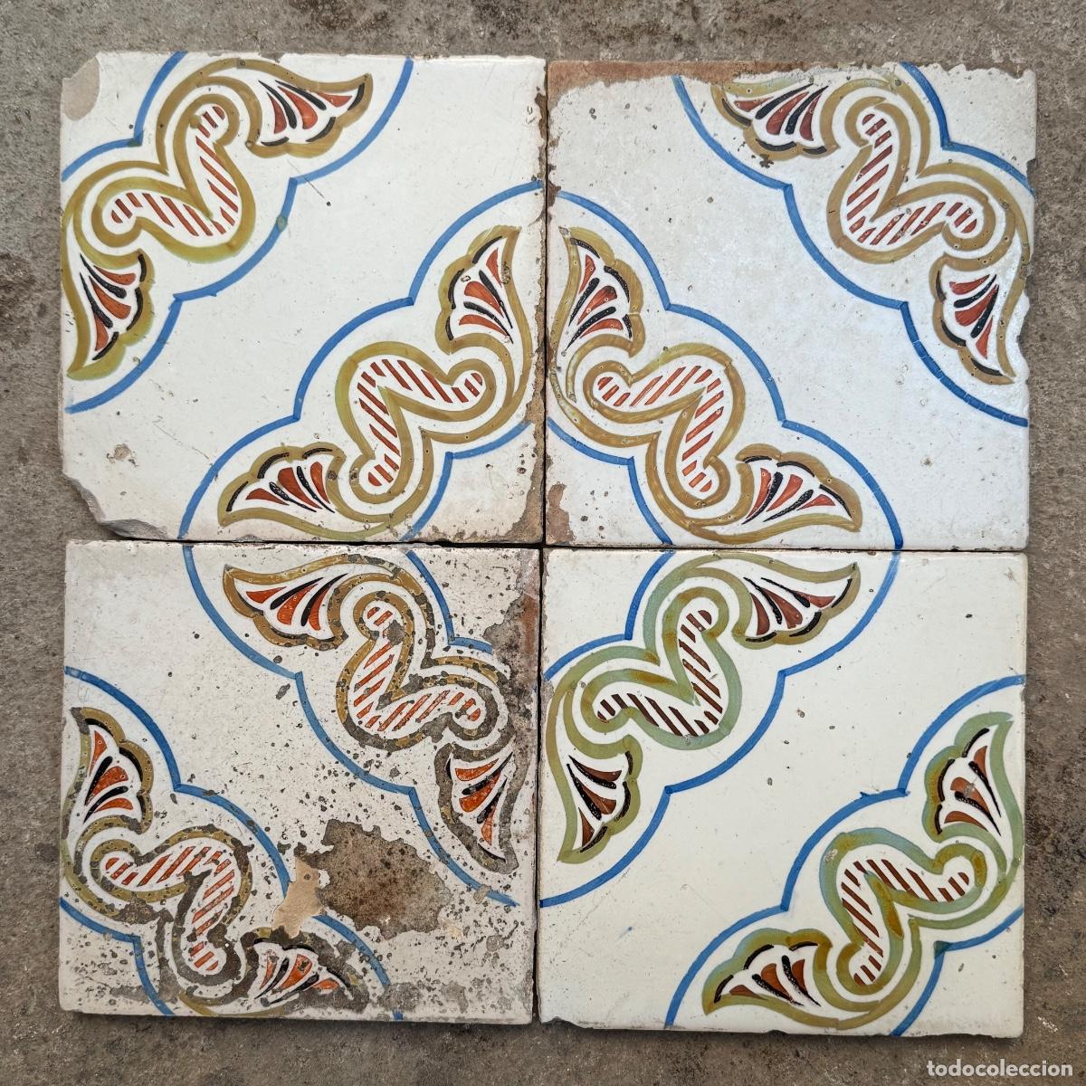 Antig&uuml;edades: Cuadro de 4 Azulejos - Valencia S. XIX - Foto 1