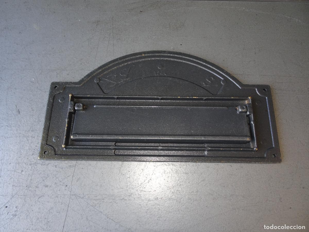 Antig&uuml;edades: Bocacartas en bronce,Correos. - Foto 4
