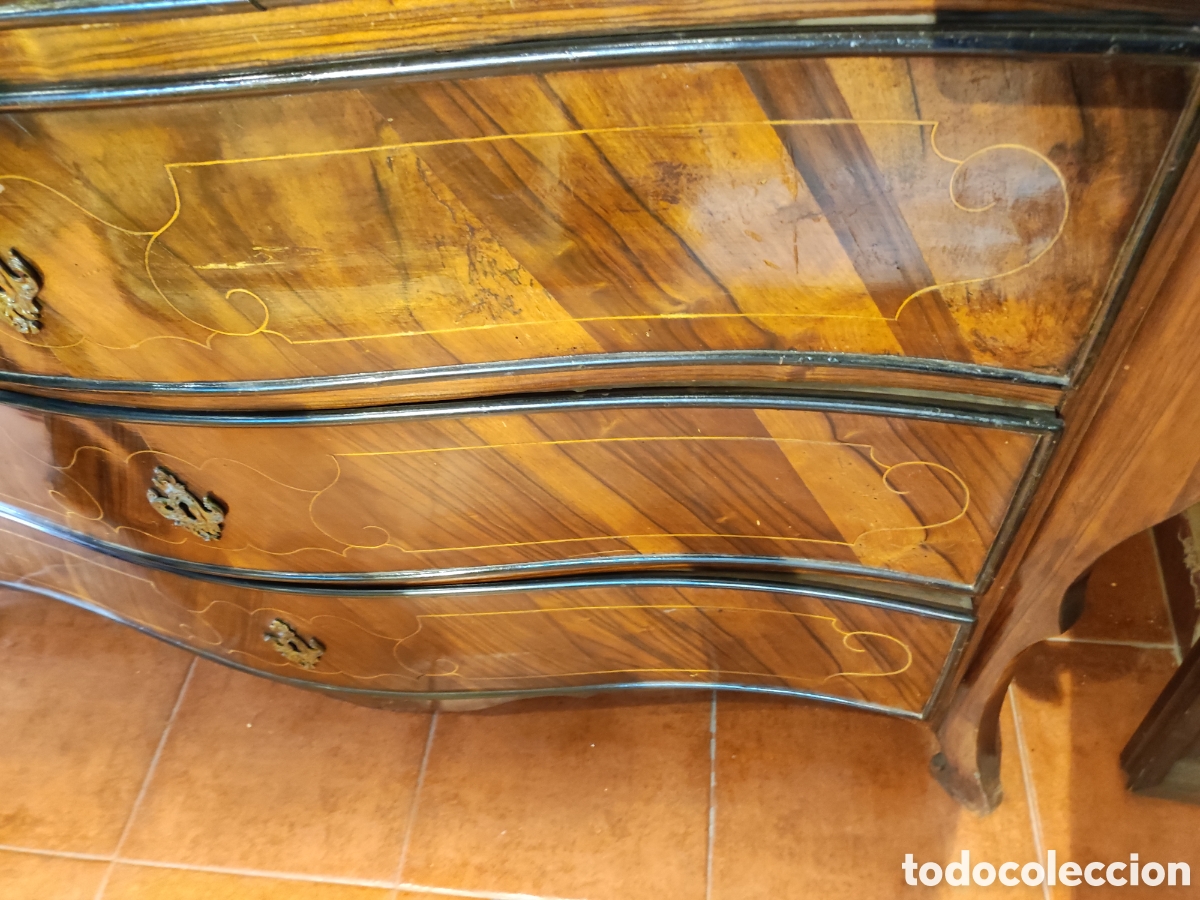 Antig&uuml;edades: C&oacute;moda de formas siglo XVIII - Foto 7