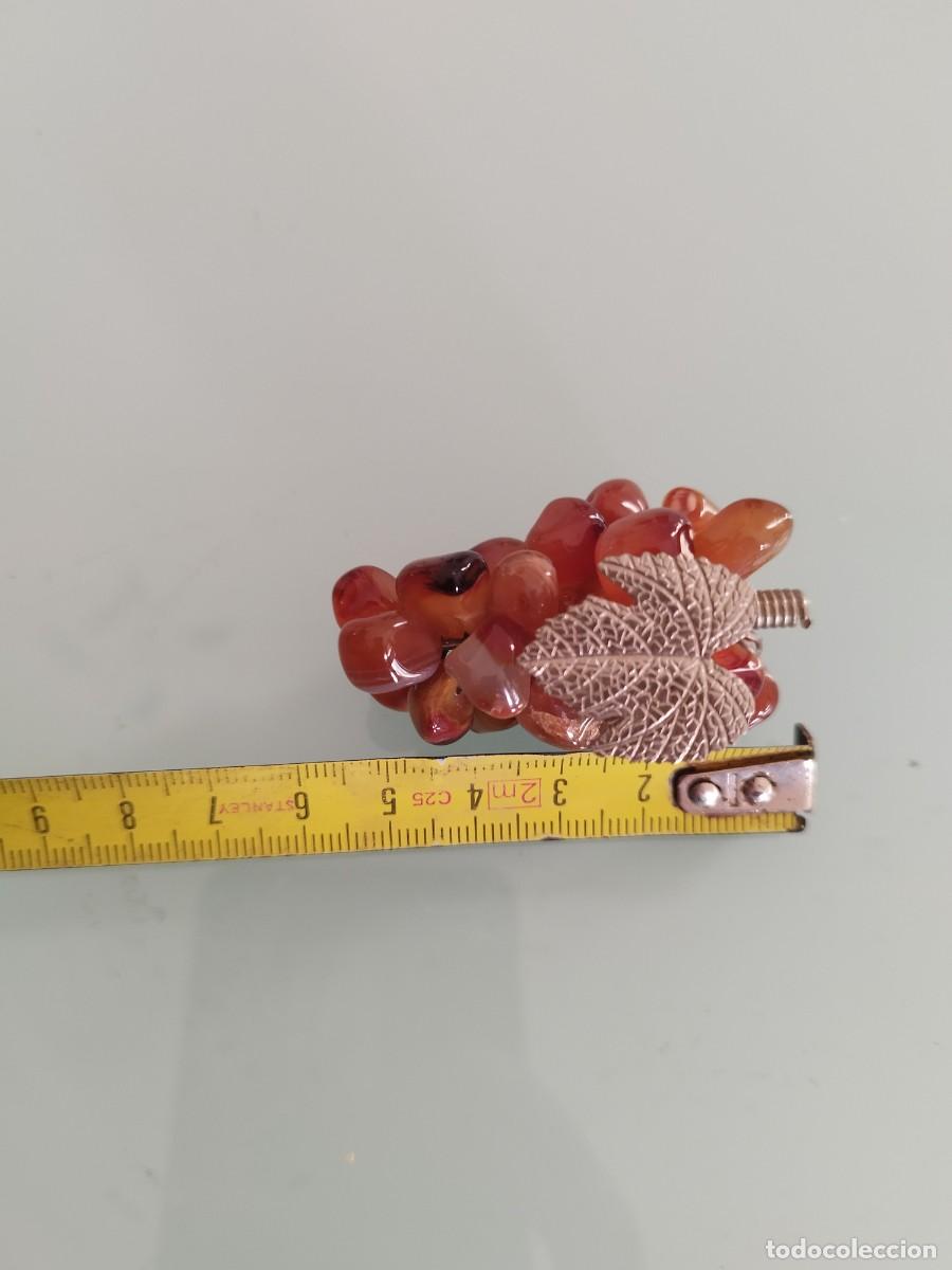 Antig&uuml;edades: Racimo de uvas de piedras a identificar. - Foto 7