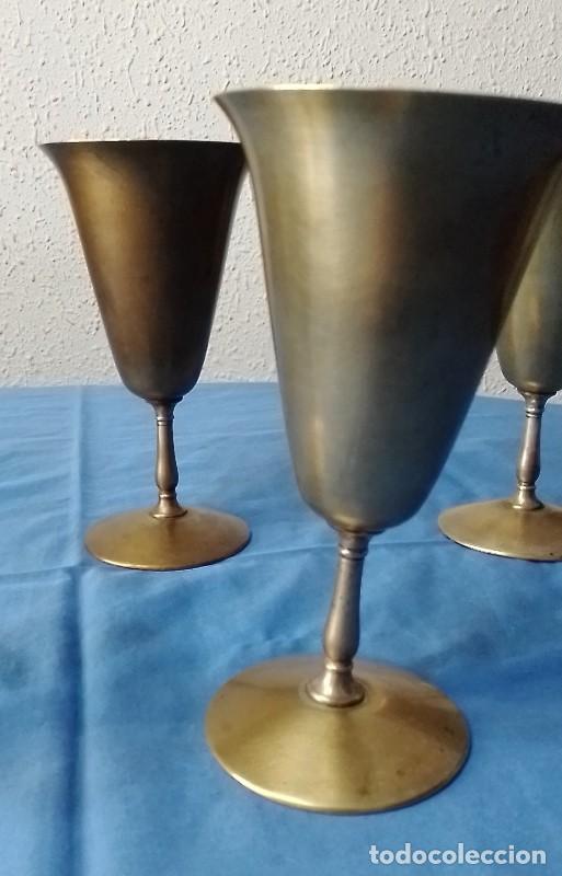Antig&uuml;edades: cinco copas de bronce - Foto 6