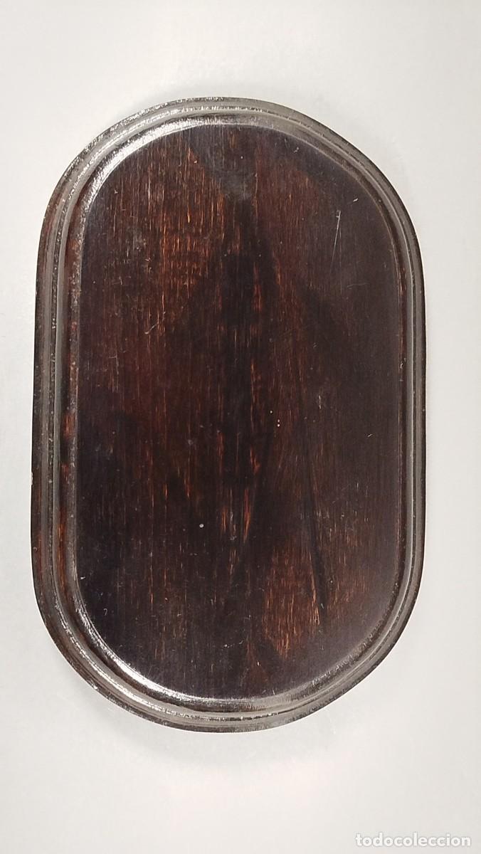 Antig&uuml;edades: BASE DE MADERA BARNIZADA - Foto 5