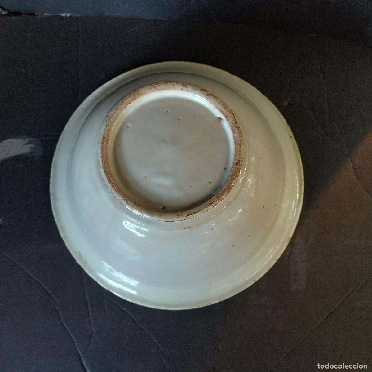 Antig&uuml;edades: Cuenco de cer&aacute;mica de Manises S.XIX - Foto 2