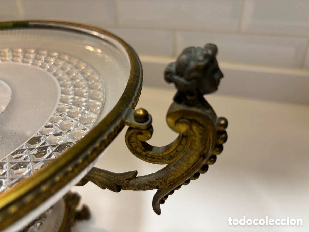 Antig&uuml;edades: Antiguo frutero centro de mesa de bronce estilo imperio - Foto 6