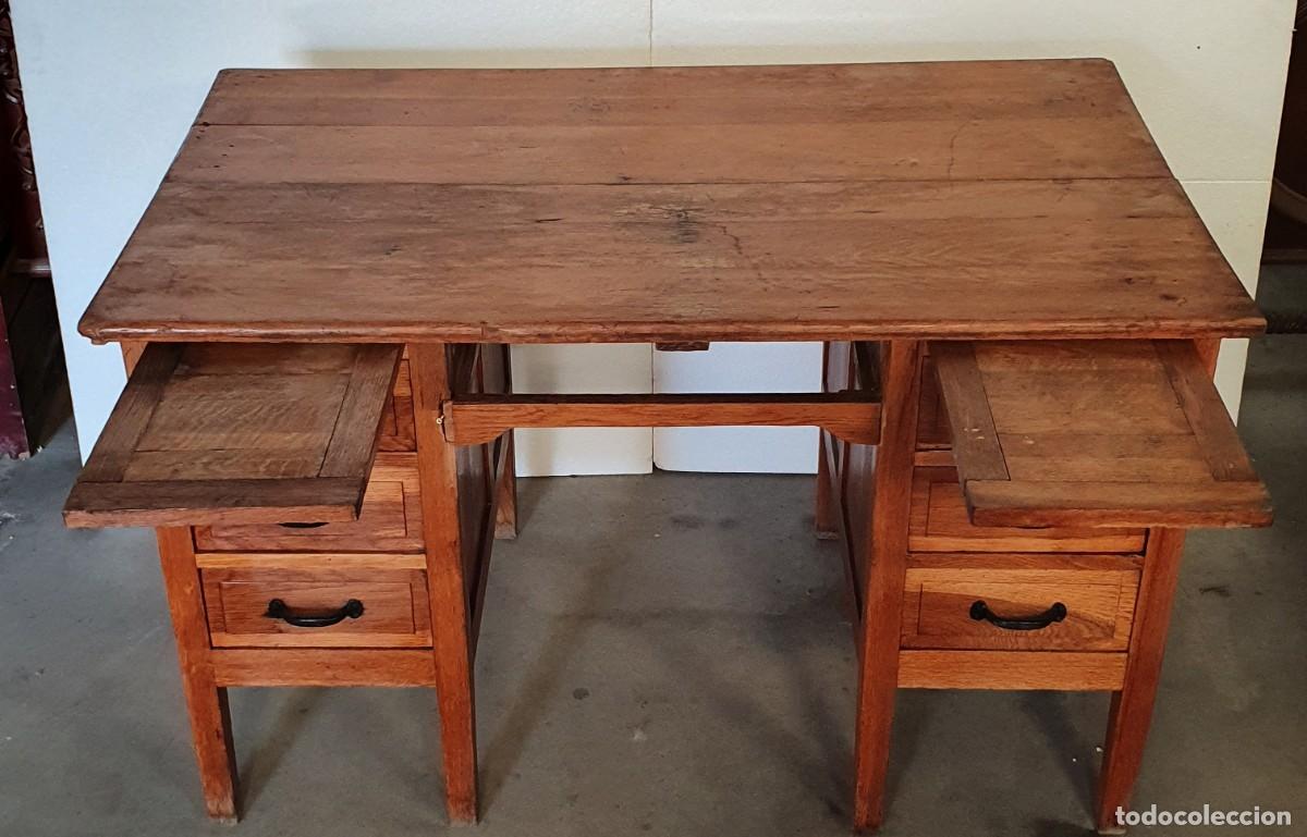 Antig&uuml;edades: Antiguo escritorio con extra&iacute;bles - Foto 1