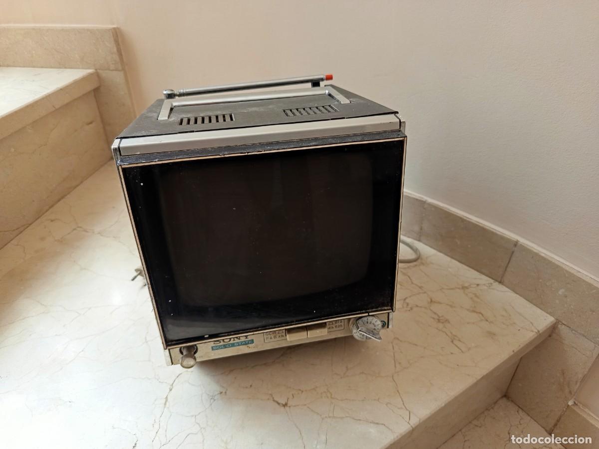 Antig&uuml;edades: Antiguo televisor Sony Solid State 9-90 UM. Funciona! Vintage total - Foto 1