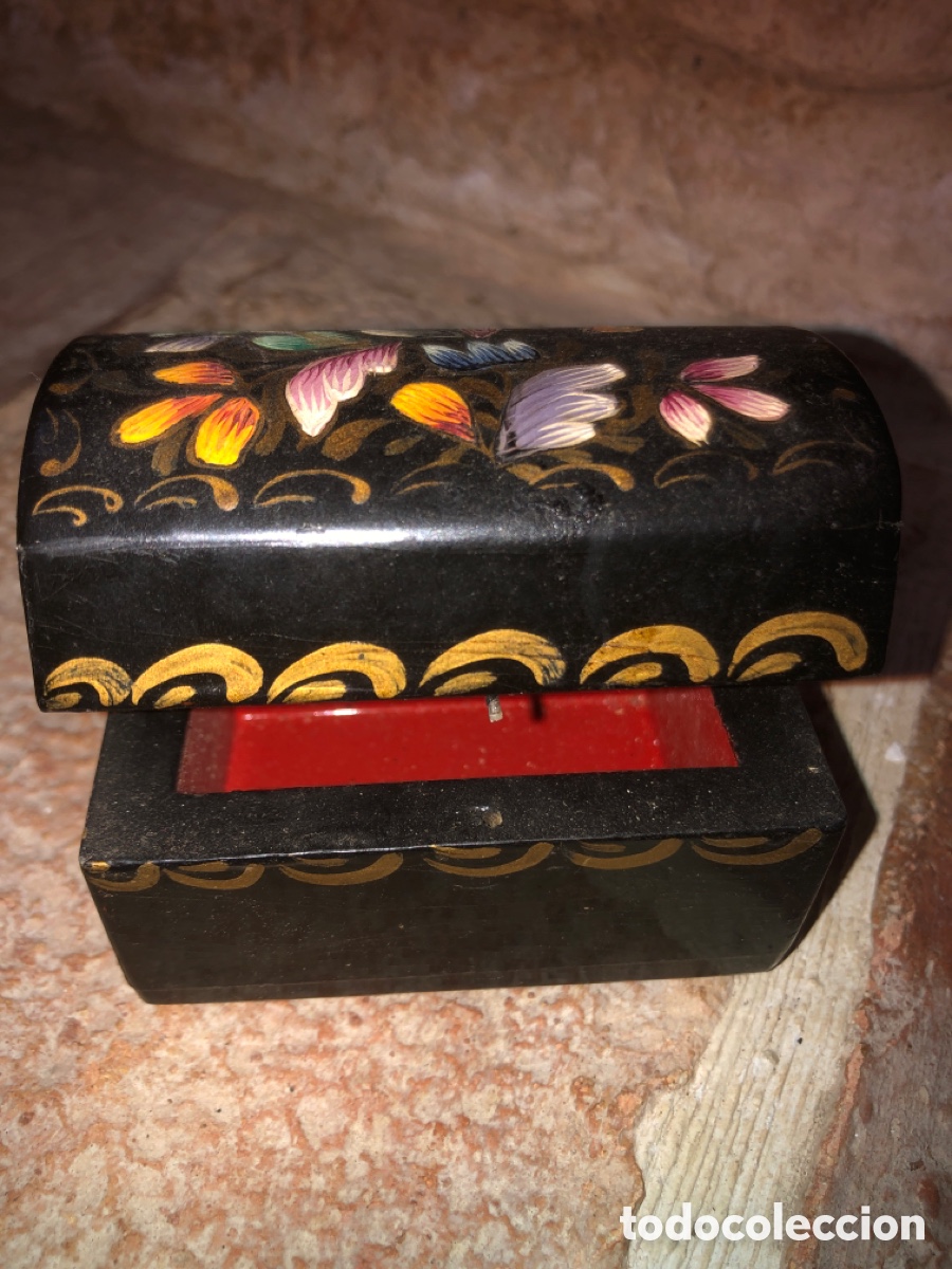 Antig&uuml;edades: Caja antigua pintada a mano - Foto 2