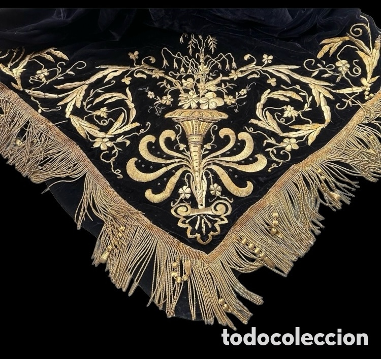 Antig&uuml;edades: Pa&ntilde;o mortuorio bordado en oro - Foto 5
