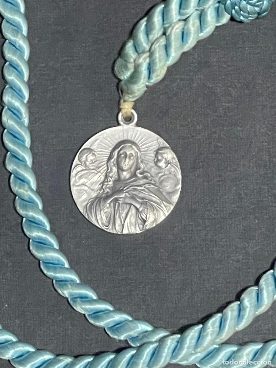 Antig&uuml;edades: MEDALLA CON CORDON DE LA INMACULADA CONCEPCI&Oacute;N - Foto 1