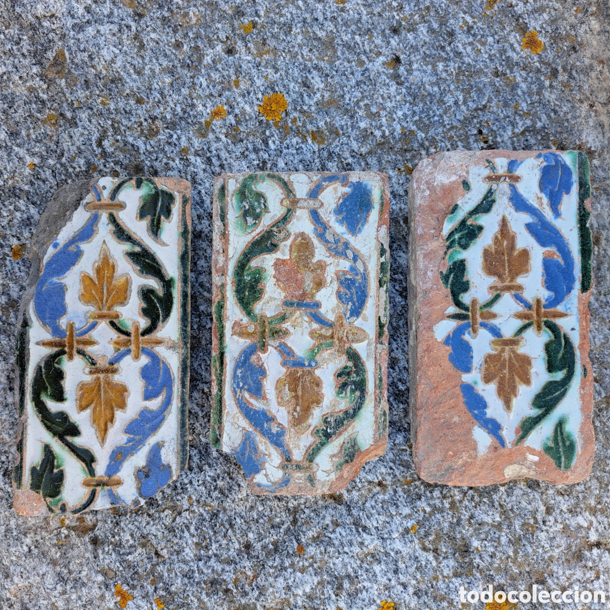 Antig&uuml;edades: 3 Azulejos. Mudejar. S. XVI. - Foto 2