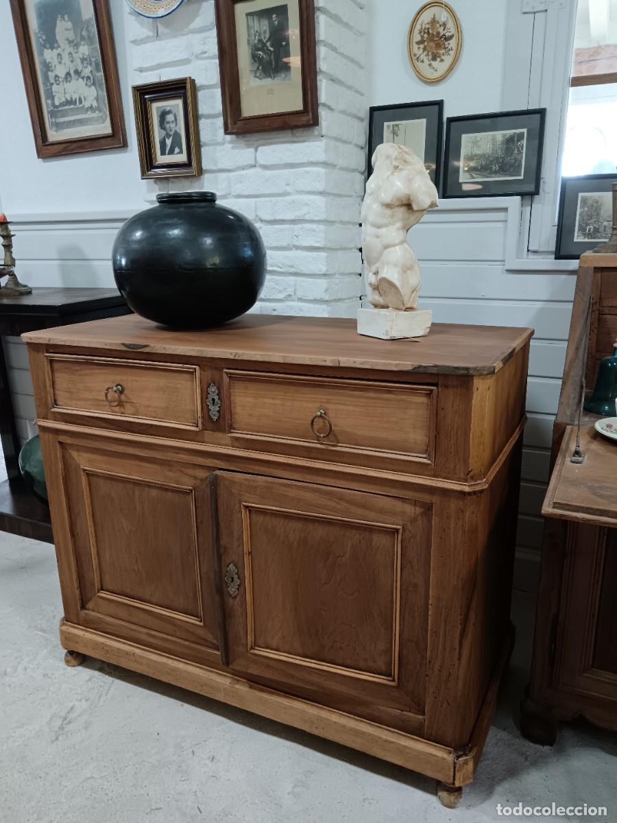Antig&uuml;edades: ANTIGUA C&Oacute;MODA DE NOGAL - Foto 3