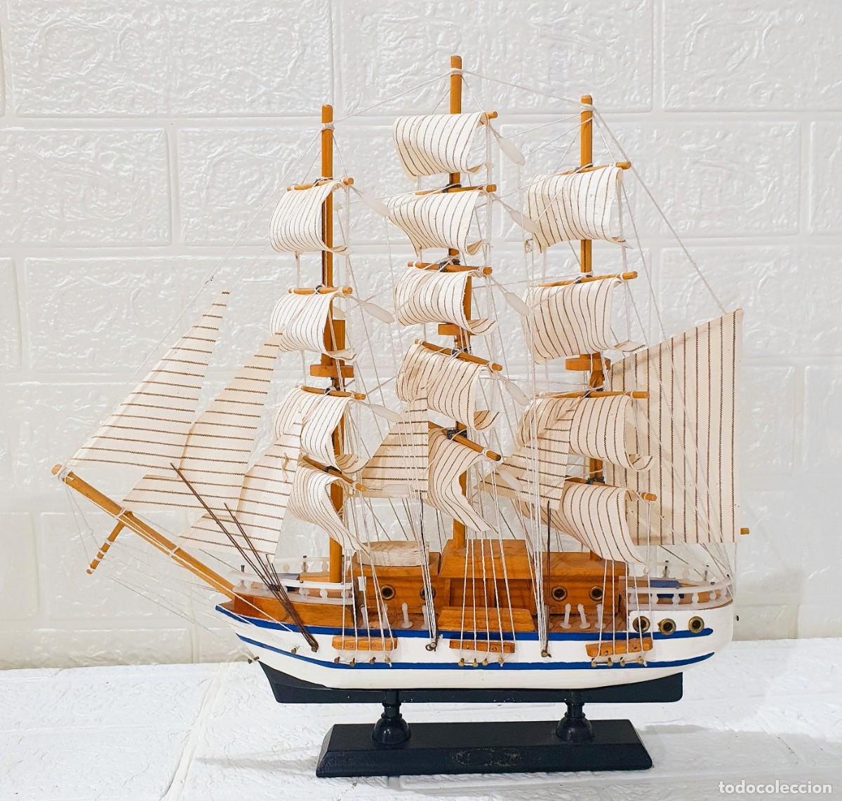 Antig&uuml;edades: Maqueta barco velero en madera - Foto 3