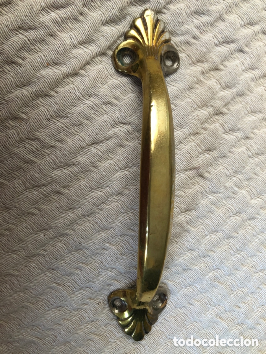 Antig&uuml;edades: Antiguo tirador de bronce - Foto 1