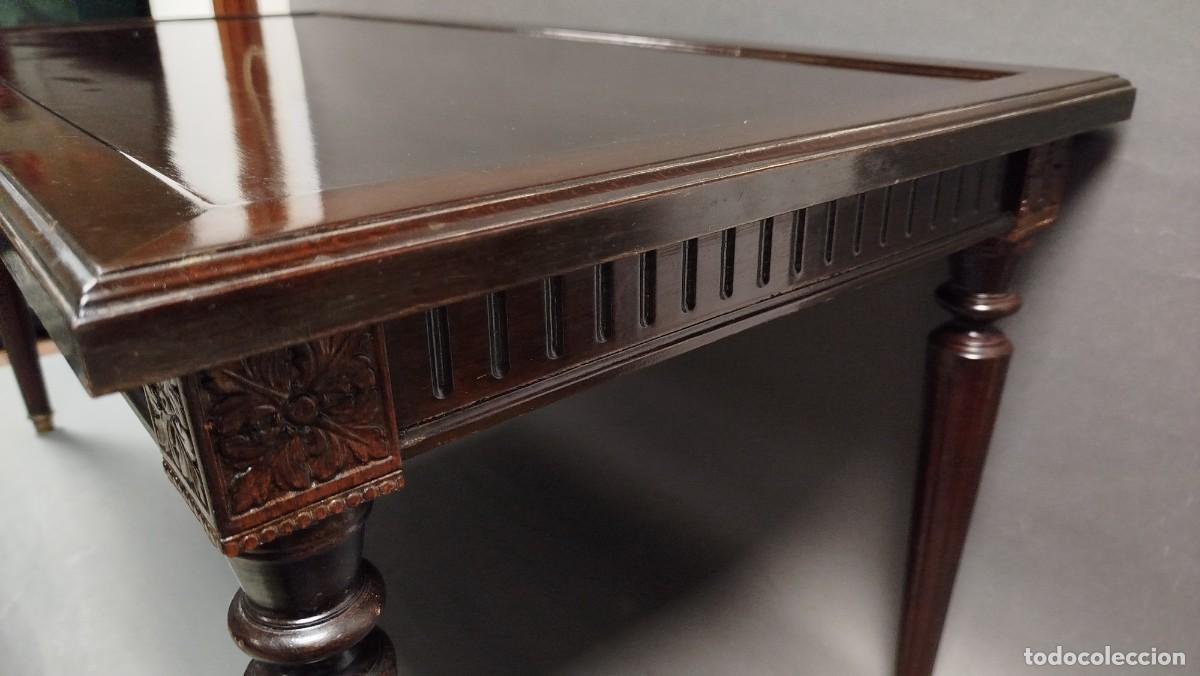 Antig&uuml;edades: MESA DE CENTRO DE MADERA DE HAYA Y ADORNOS DE BRONCE - Foto 8