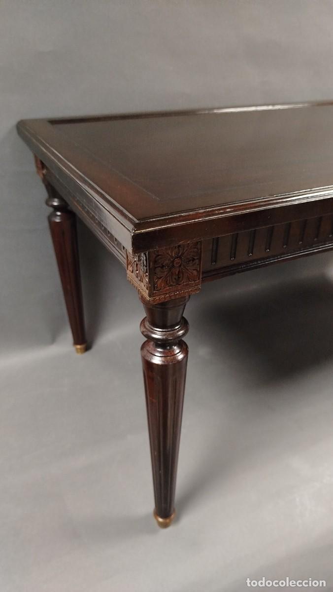 Antig&uuml;edades: MESA DE CENTRO DE MADERA DE HAYA Y ADORNOS DE BRONCE - Foto 14