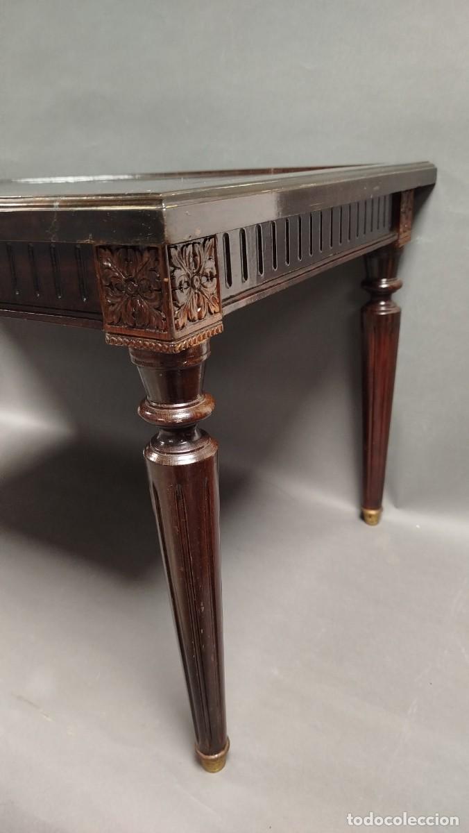 Antig&uuml;edades: MESA DE CENTRO DE MADERA DE HAYA Y ADORNOS DE BRONCE - Foto 16