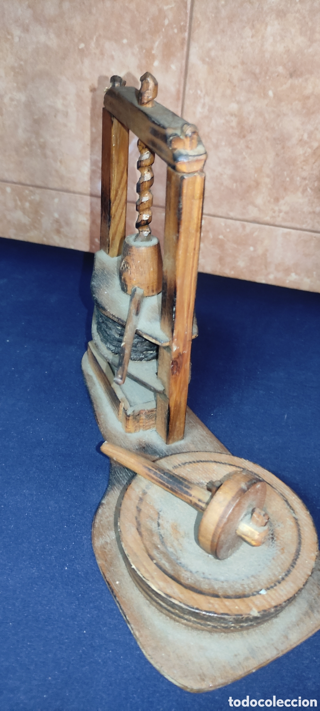 Antig&uuml;edades: Rueca de madera reproducci&oacute;n - Foto 2