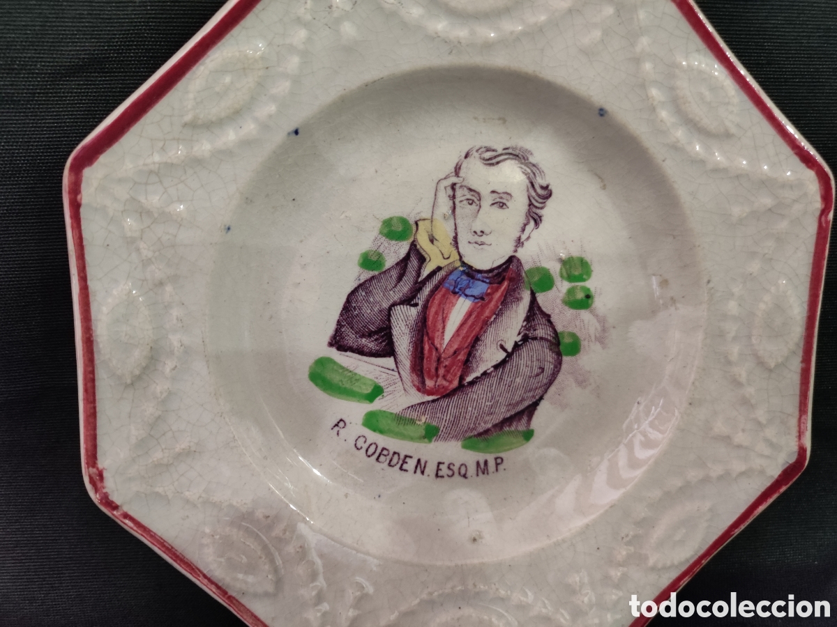Antig&uuml;edades: Plato de loza con personaje - Foto 2
