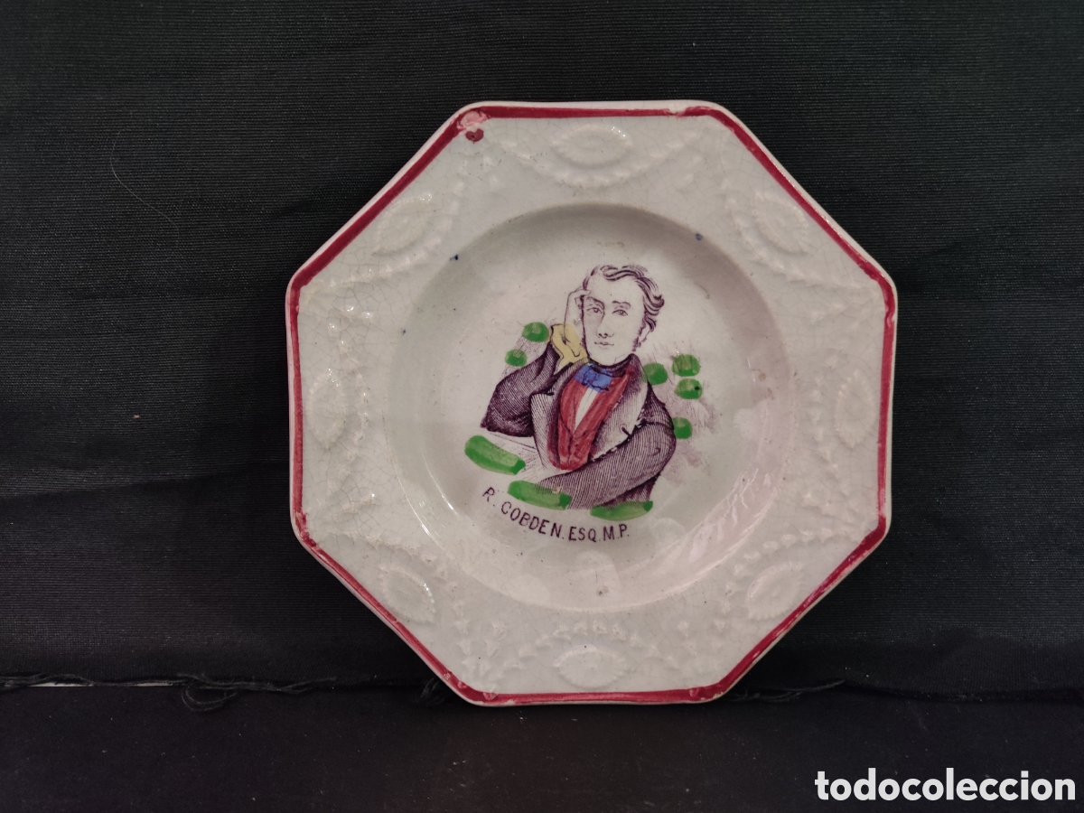 Antig&uuml;edades: Plato de loza con personaje - Foto 1