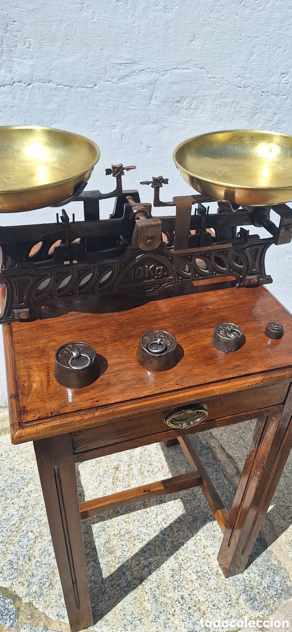 Antig&uuml;edades: Peso antig&uuml;o de comercio con mesa - Foto 2
