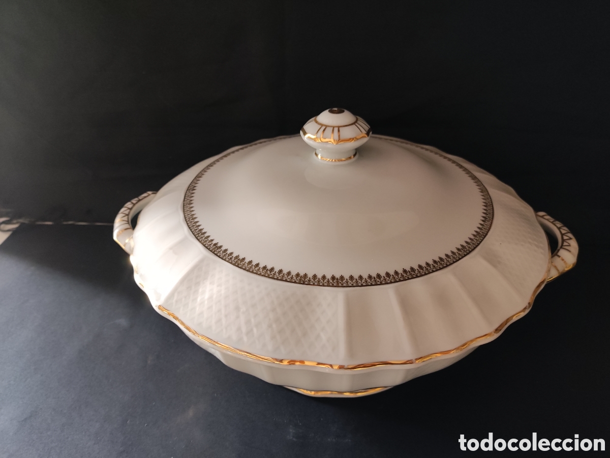 Antig&uuml;edades: Se opera de porcelana de Limoges - Foto 3
