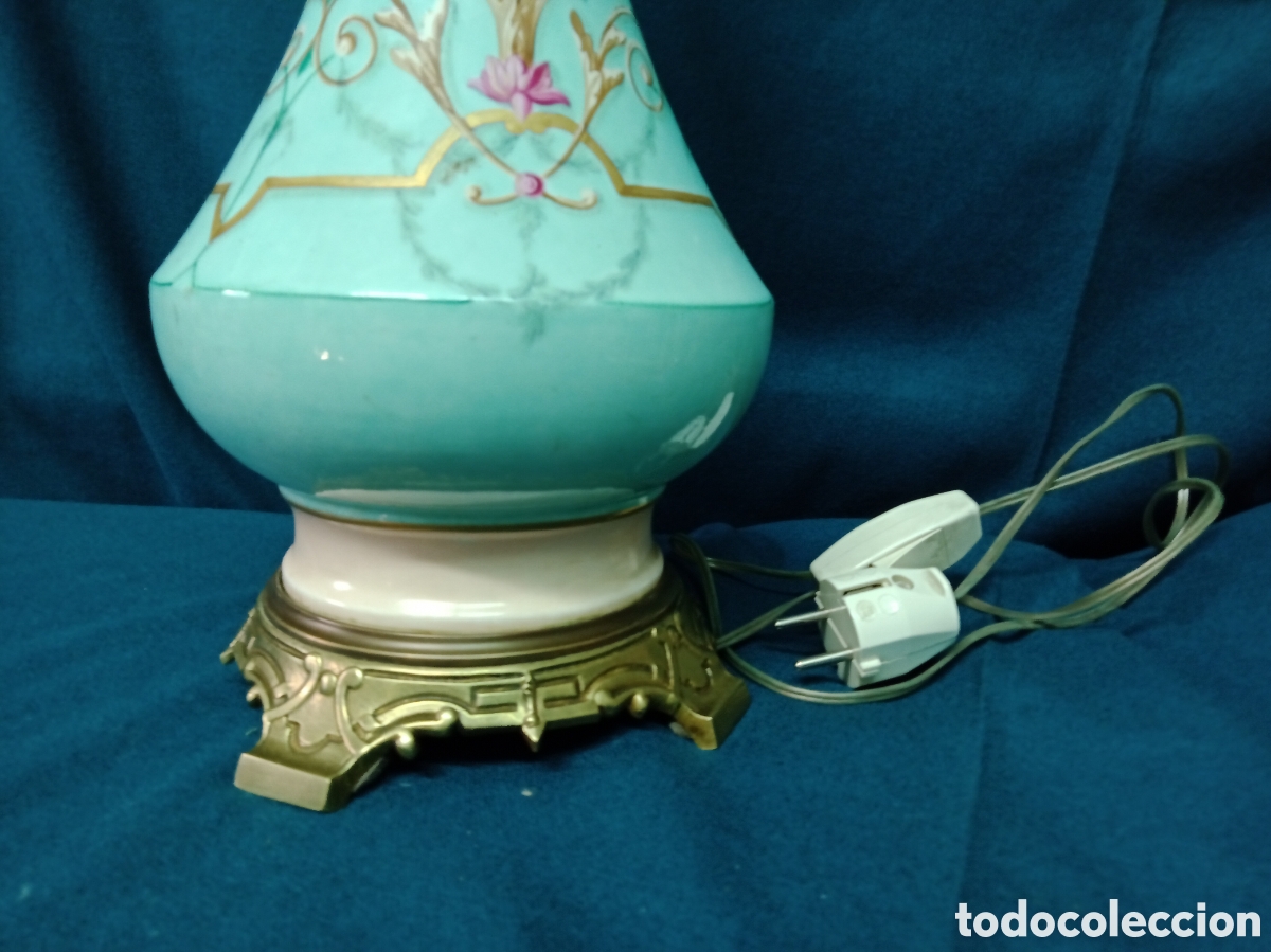 Antig&uuml;edades: Lampara de mesa en opalino esmaltada sobre bronce - Foto 2