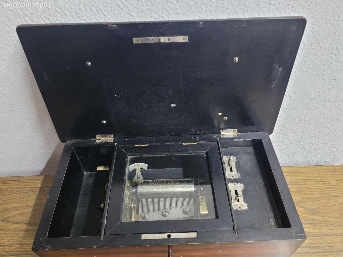 Antig&uuml;edades: Caja de musica antigua - Foto 4