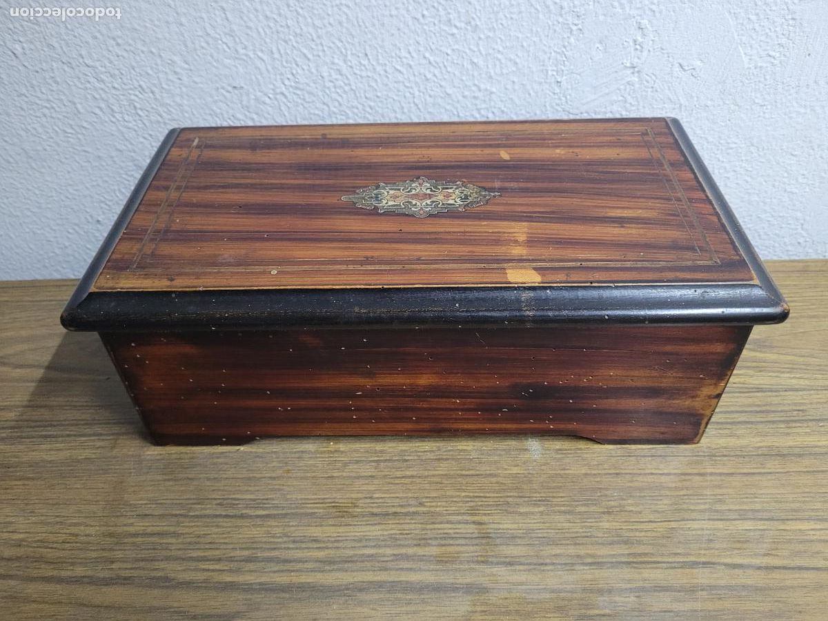 Antig&uuml;edades: Caja de musica antigua - Foto 9