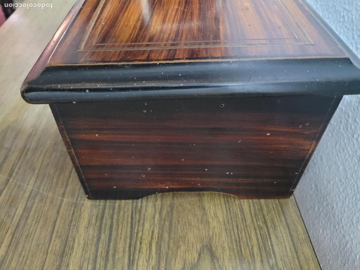 Antig&uuml;edades: Caja de musica antigua - Foto 10