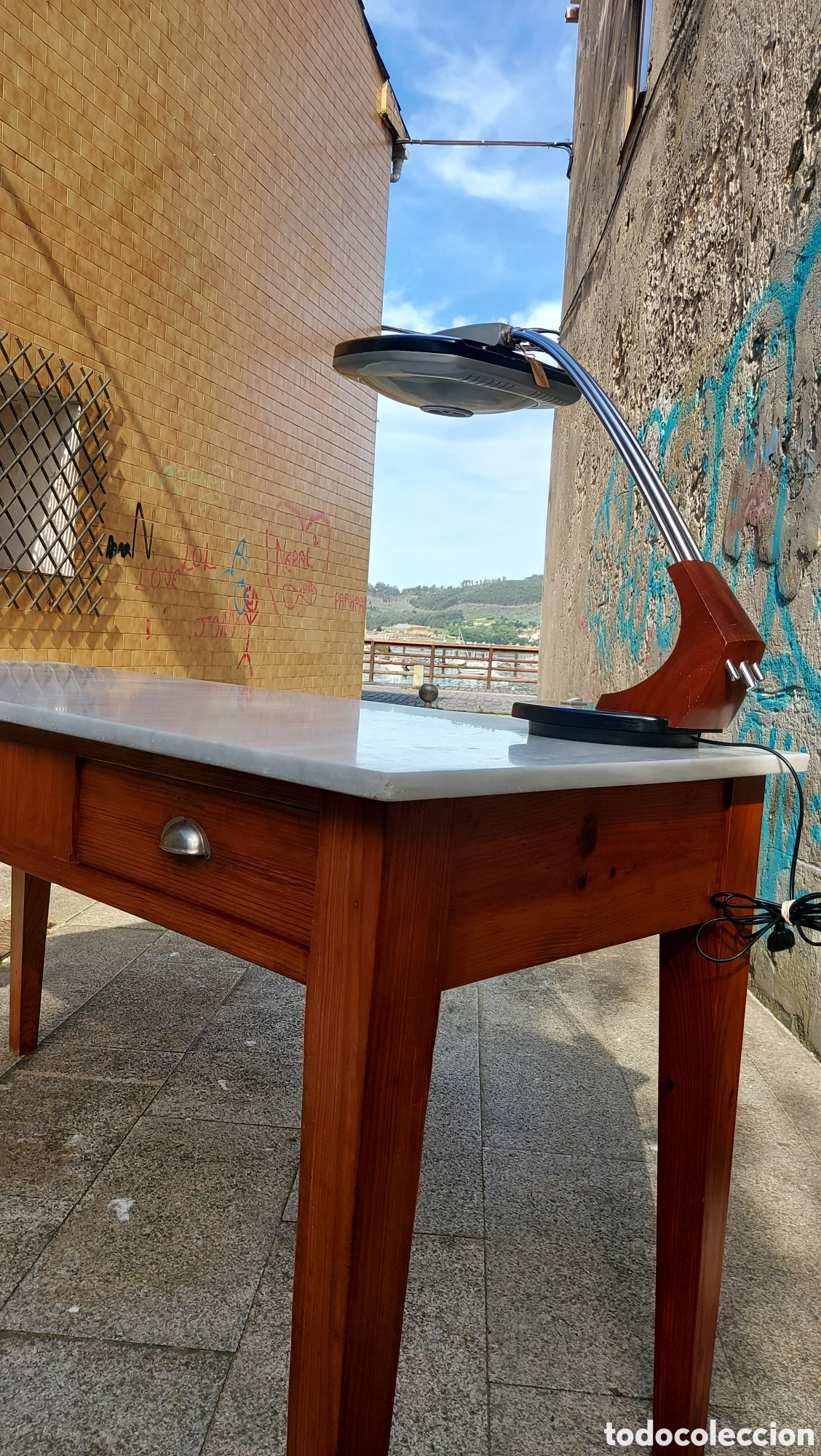 Antig&uuml;edades: Mesa de biblioteca a&ntilde;os 50 - Foto 10