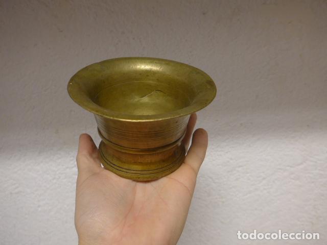 Antig&uuml;edades: Antiguo mortero de bronce, sin la mano. - Foto 1