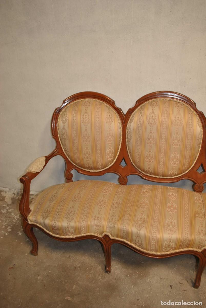 Antig&uuml;edades: SOF&Aacute; ANTIGUO DE ESTILO LUIS XV - Foto 3