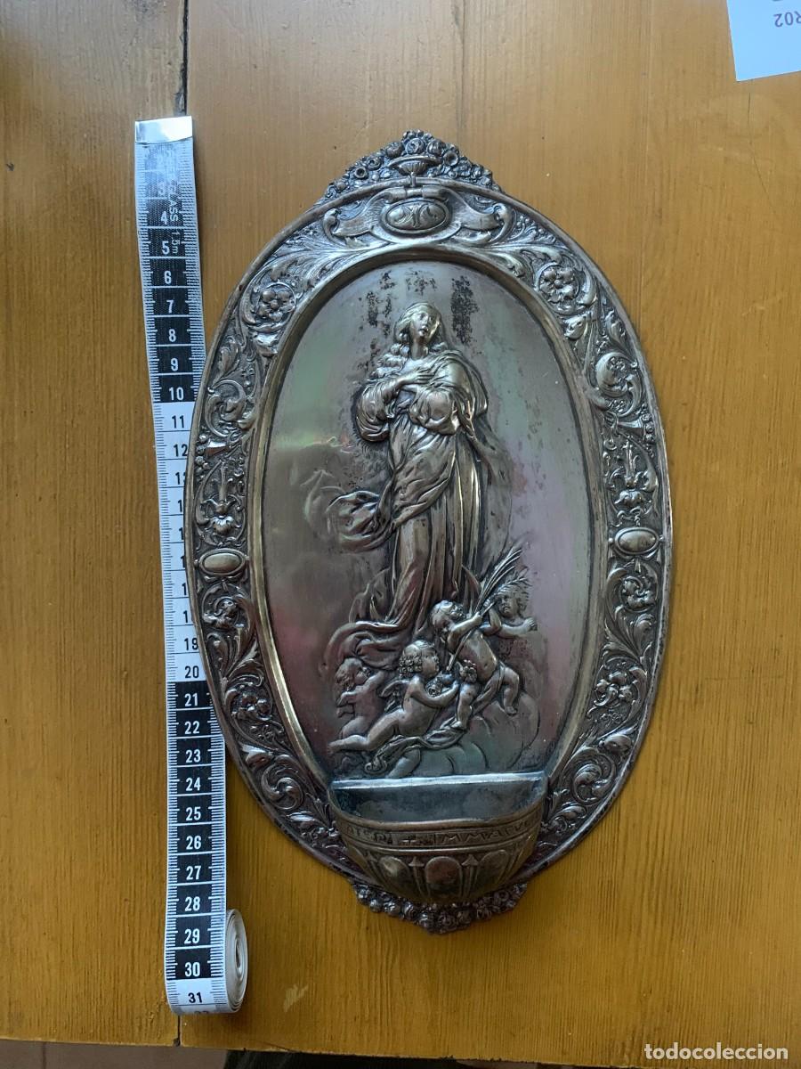 Antig&uuml;edades: Benditera-pila Virgen - Foto 1