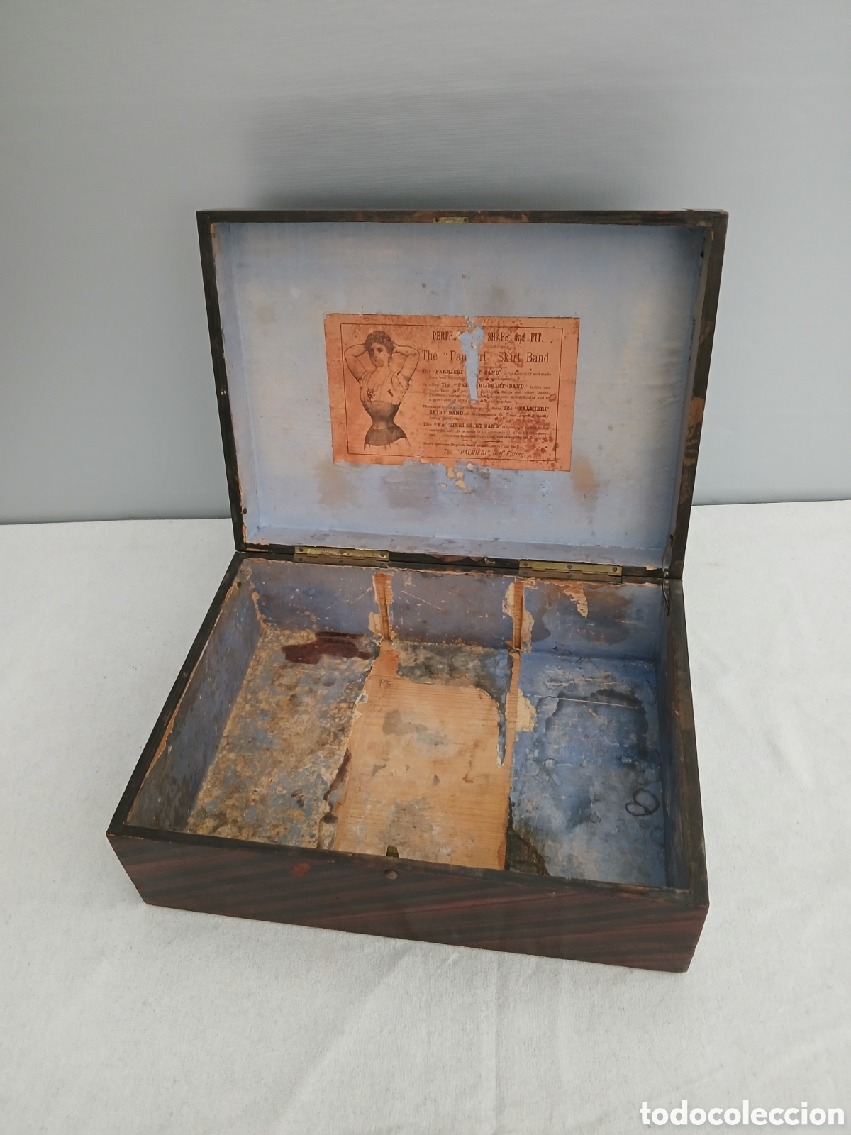 Antig&uuml;edades: Antigua caja madera para medias - Foto 5