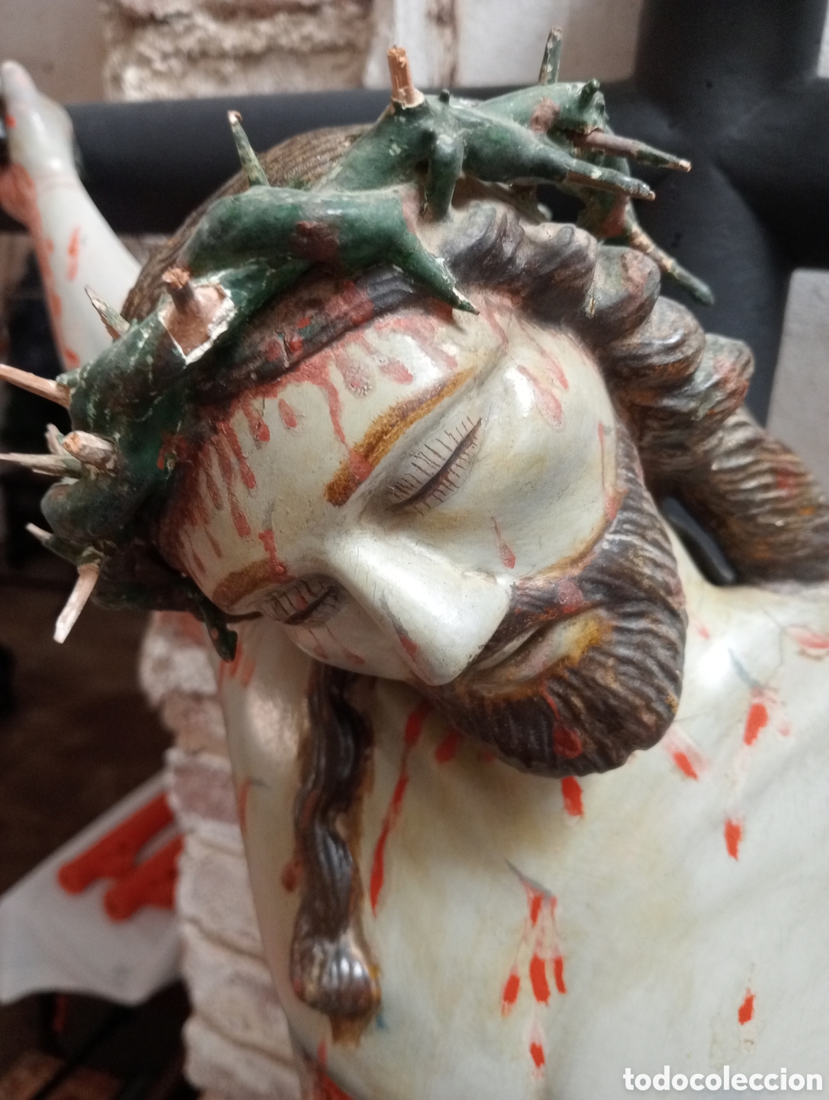Antig&uuml;edades: Talla cristo madera con policrom&iacute;a - Foto 3