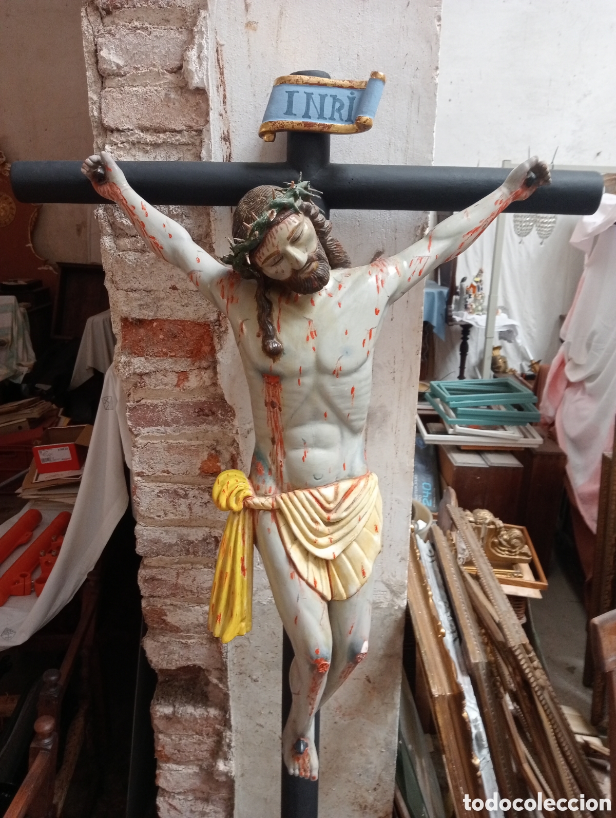 Antig&uuml;edades: Talla cristo madera con policrom&iacute;a - Foto 1