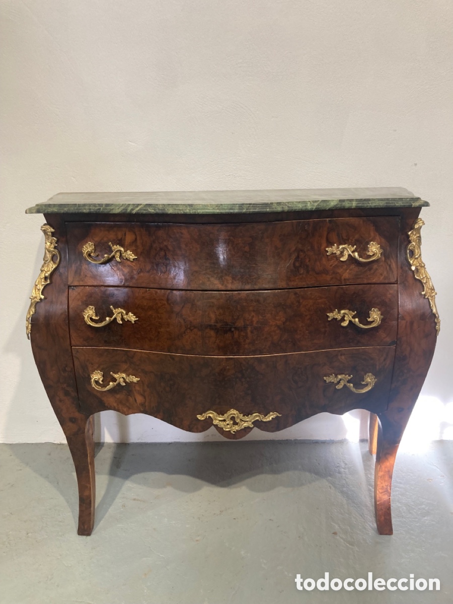 Antig&uuml;edades: Antigua c&oacute;moda panzuda restaurada - Foto 2